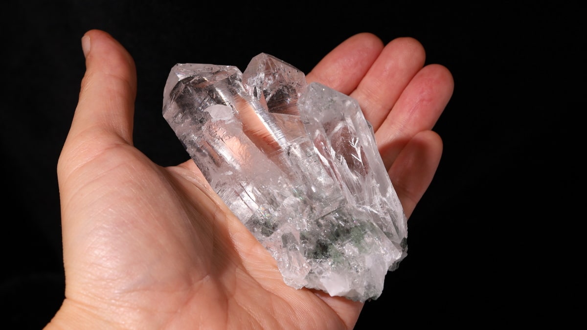 ヒマラヤ水晶が強すぎる【ベストな使い方】｜パワーストーンの風水